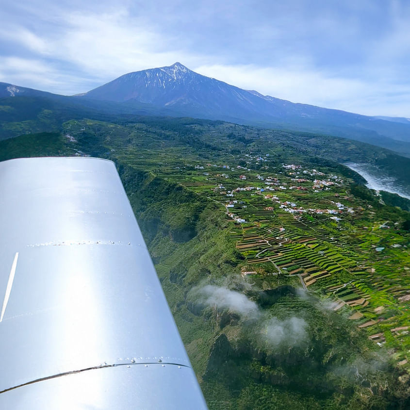 Flying around Tenerife