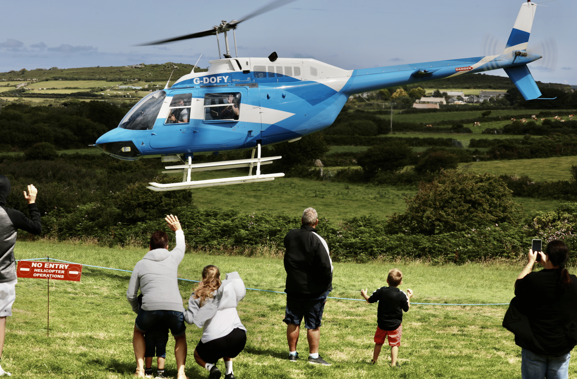 6 Mile Edinburgh Helicopter Flight