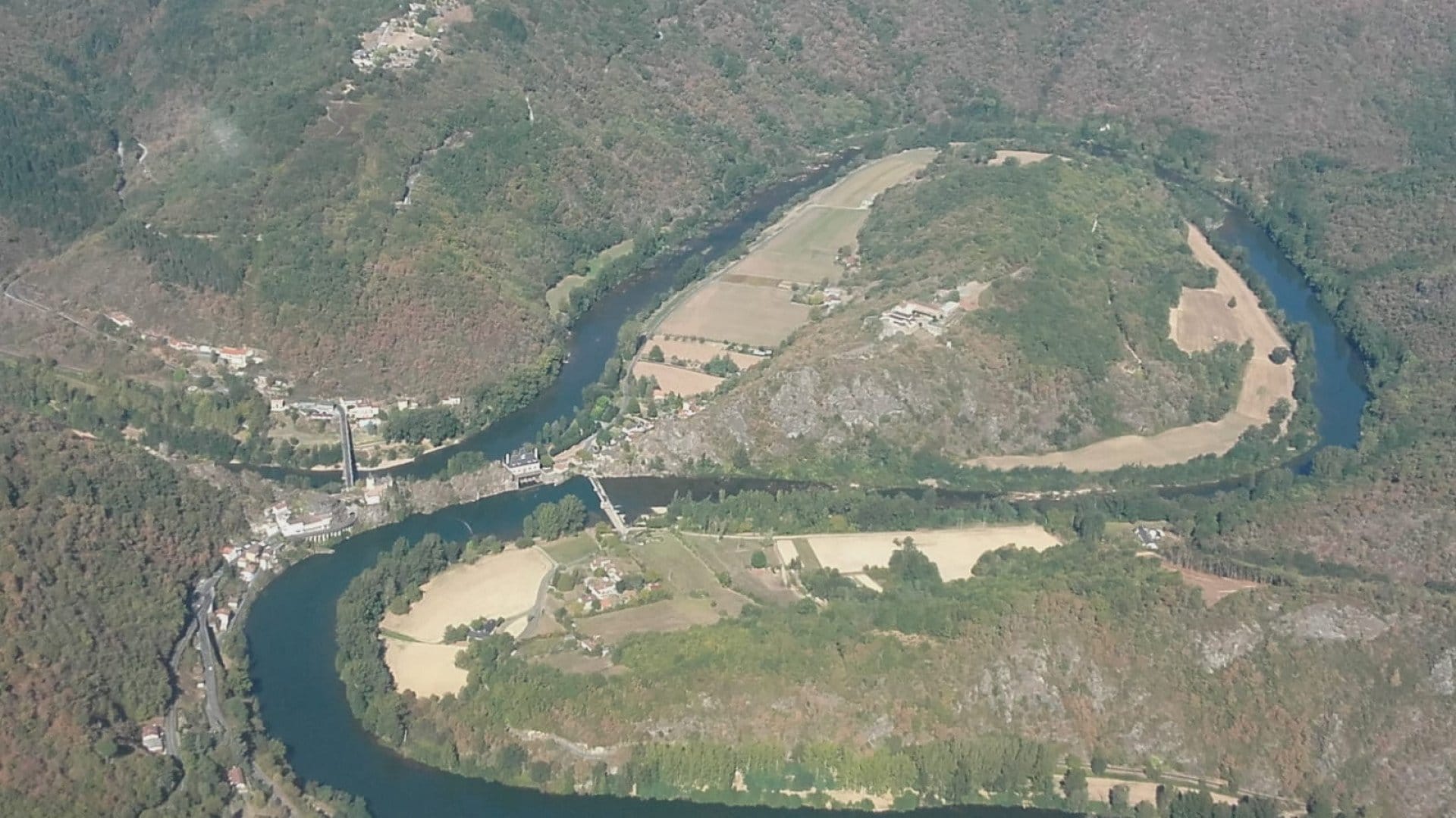 Vol Sur retour Toulouse ou Carcassone (et retour) vers Aix