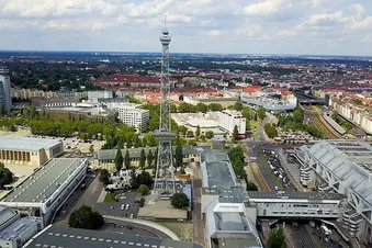 Rundflug ab Berlin Strausberg über Berlin