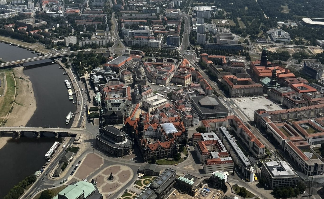 Schloss Moritzburg - Dresden - Meißen Rundflug