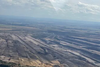 Stadion Borussia und Alemannia sowie Braunkohletagebau