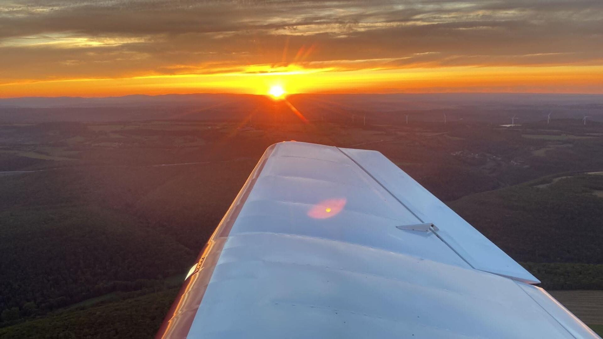 Nuits-Saint-Georges et Beaune vus du ciel