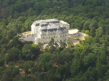 Survoler des Châteaux de l'Oise et Parc d'attractions (1pax)