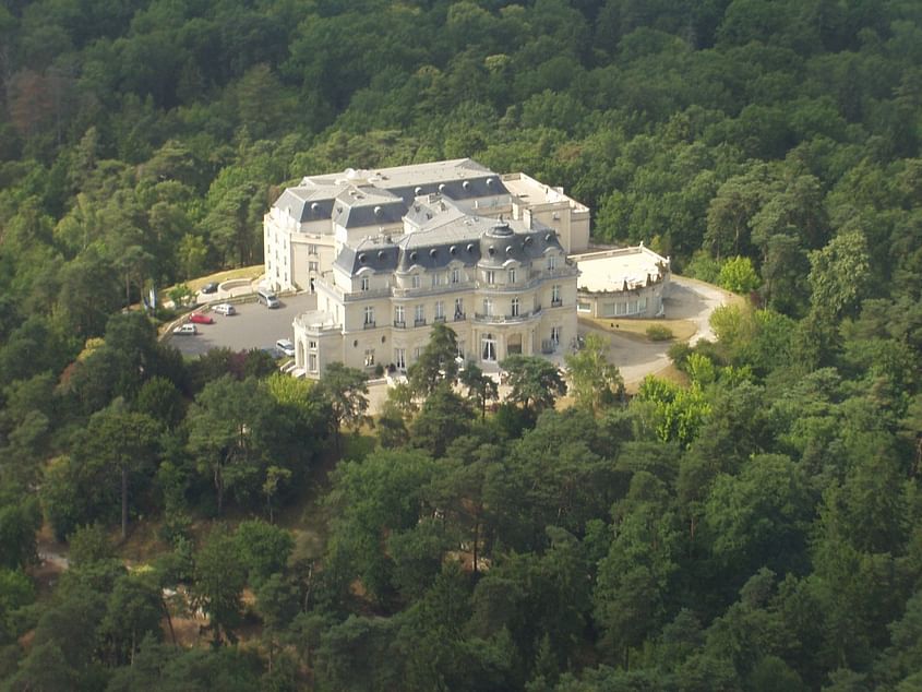 Survoler des Châteaux de l'Oise et Parc d'attractions (3pax)