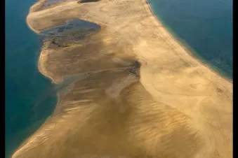 Le Bassin d'Arcachon et la côte vus du ciel. Birds eye view.