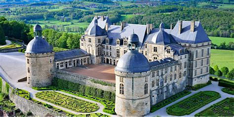 Parc Limousin Périgord. Les plus beaux châteaux et villages