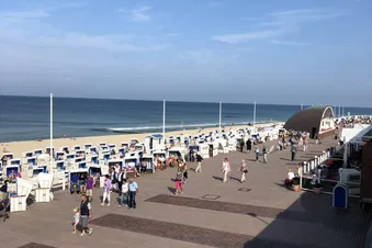 Erlebe einen unvergesslichen Flug nach Sylt