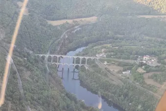 Balade aérienne : flirt avec le Jura et la Savoie