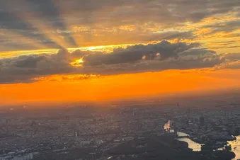 Hauptstadtrundflug über ganz Berlin und Umgebung
