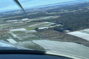 Rundflug wohin du gerne möchtest mit Start in Vilshofen