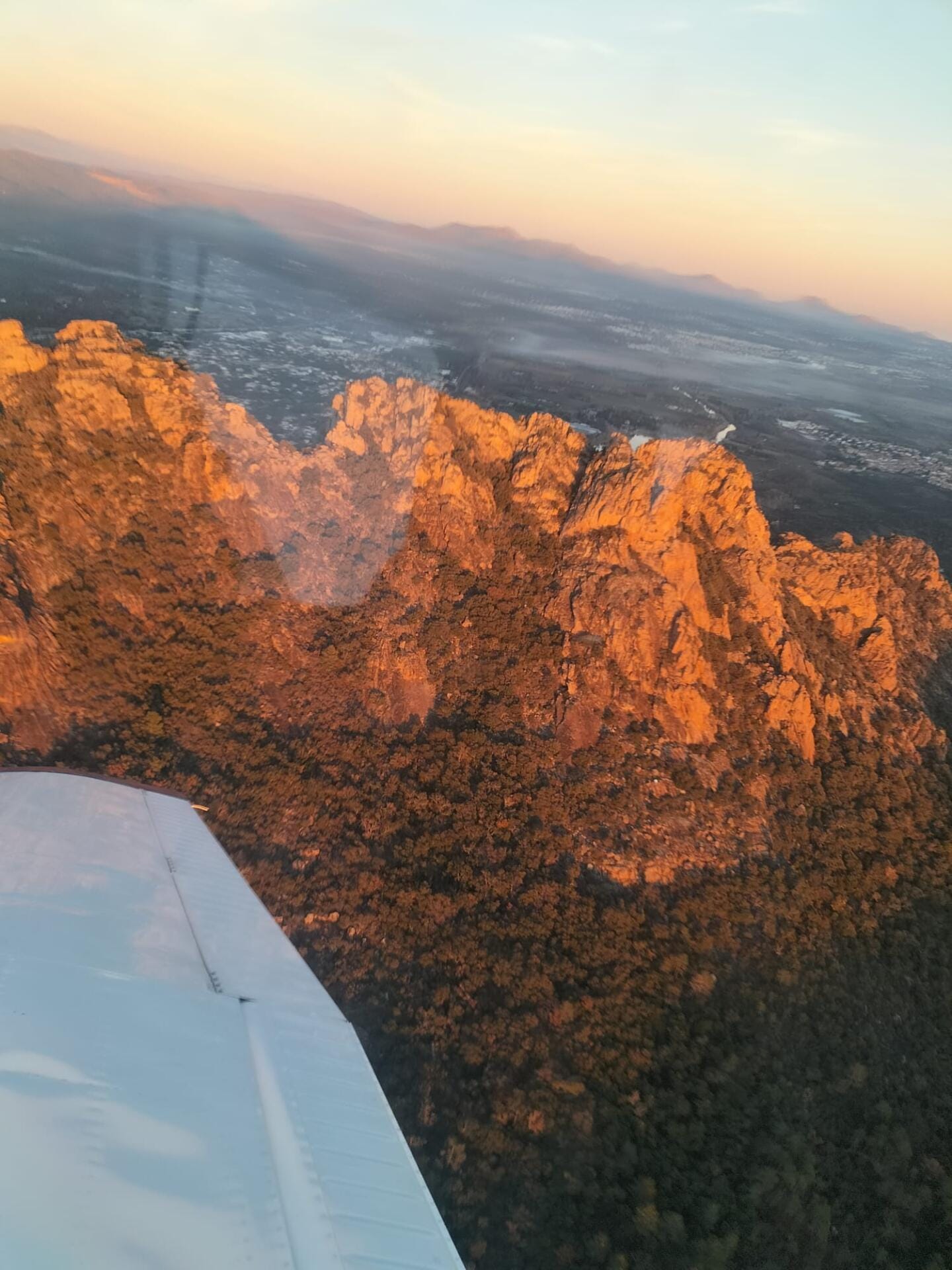 Azure to Emerald: The Ultimate St. Tropez & St. Cassien Loop