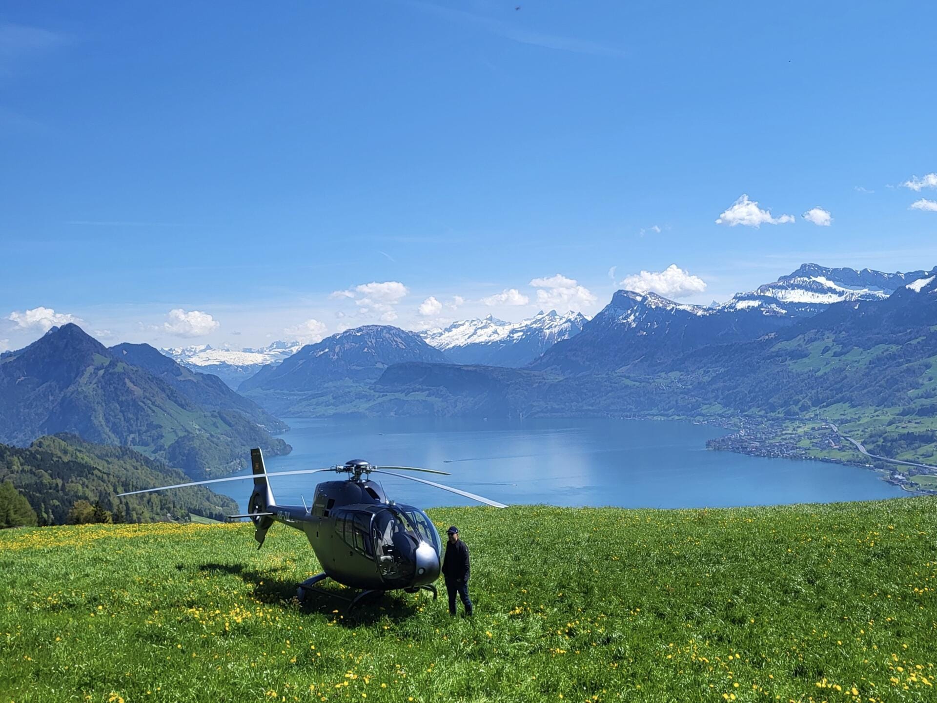 Restaurant-Flug - Mit dem Heli zum zMittag