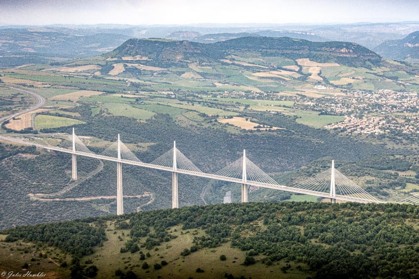 Viaduc de Millau, Lac de Pareloup & Puech de Montgrand