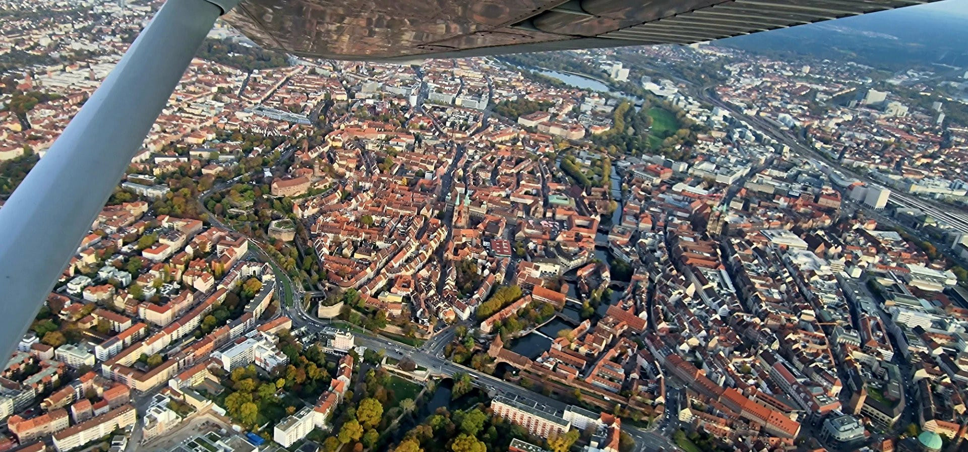 Rundflug nach Wunsch mit Cessna 172