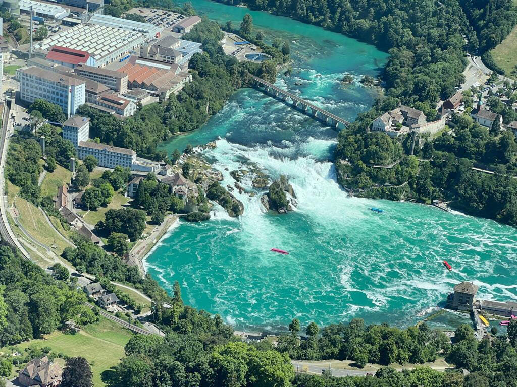 Schöner Bodensee und Rheinfall (Schweiz) Rundflug