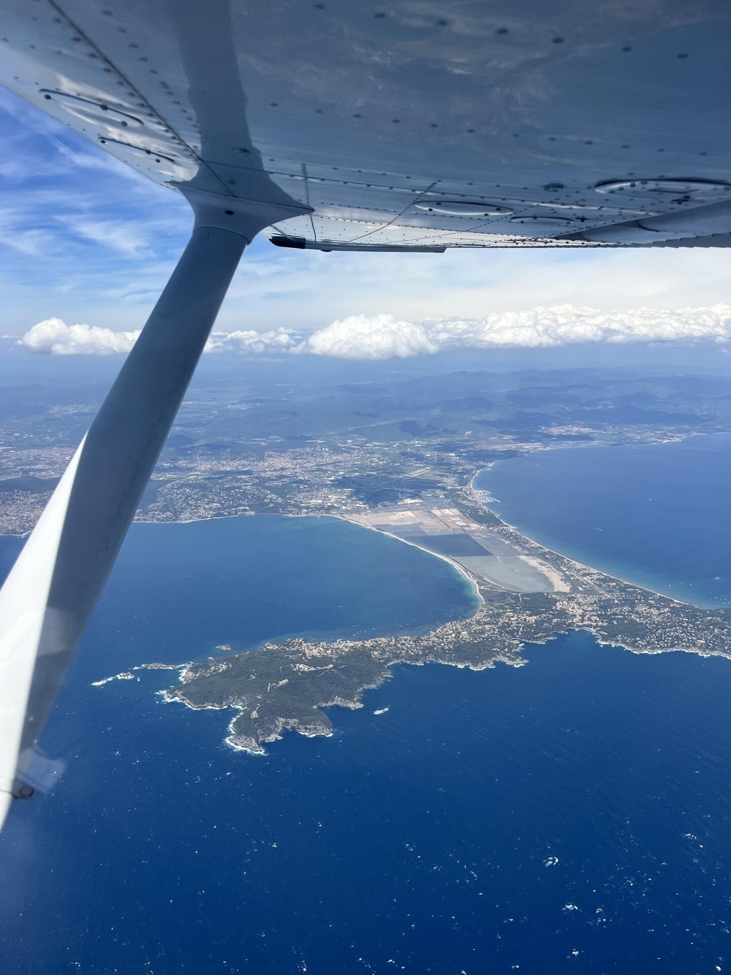 Voyage vers la Corse, repas à Propriano