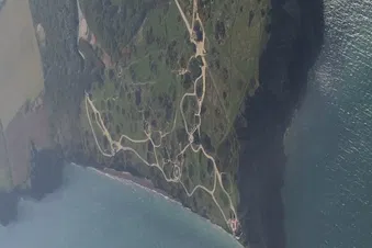 Survol du Mont Saint Michel et des plages du débarquement