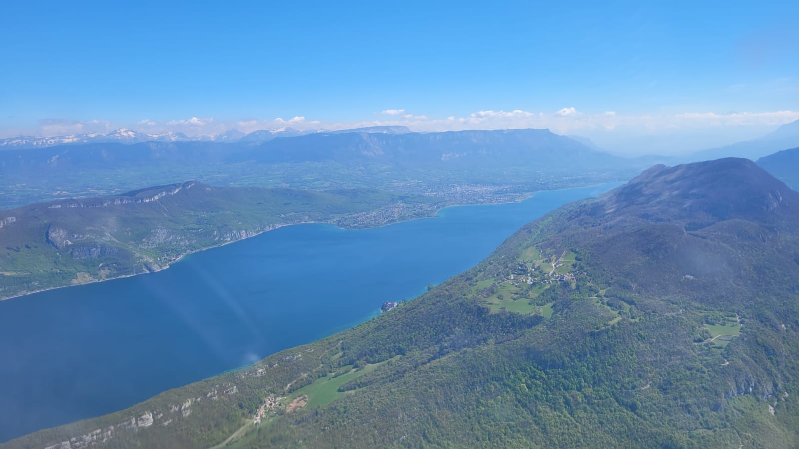 Survol du Lac du Bourget depuis Lyon
