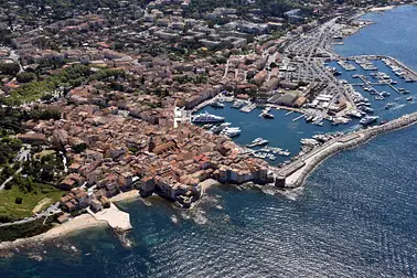 Saint-Tropez en hélicoptère - Vol privé - R44