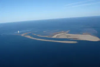 Le phare de Cordouan en remontant Le Médoc