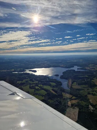 Vol touristique vers Autun et le Morvan