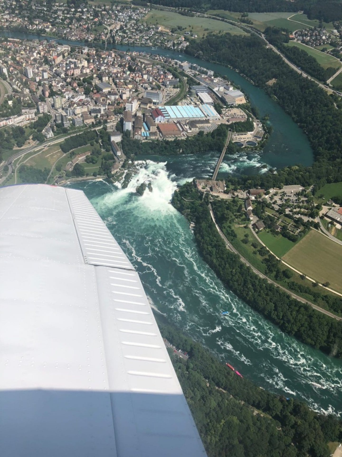 Tagesausflug Friedrichshafen mit Sightseeingtour & Shopping