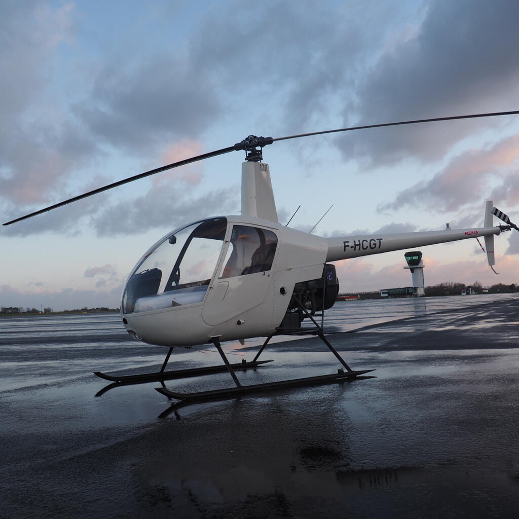 Robinson R22