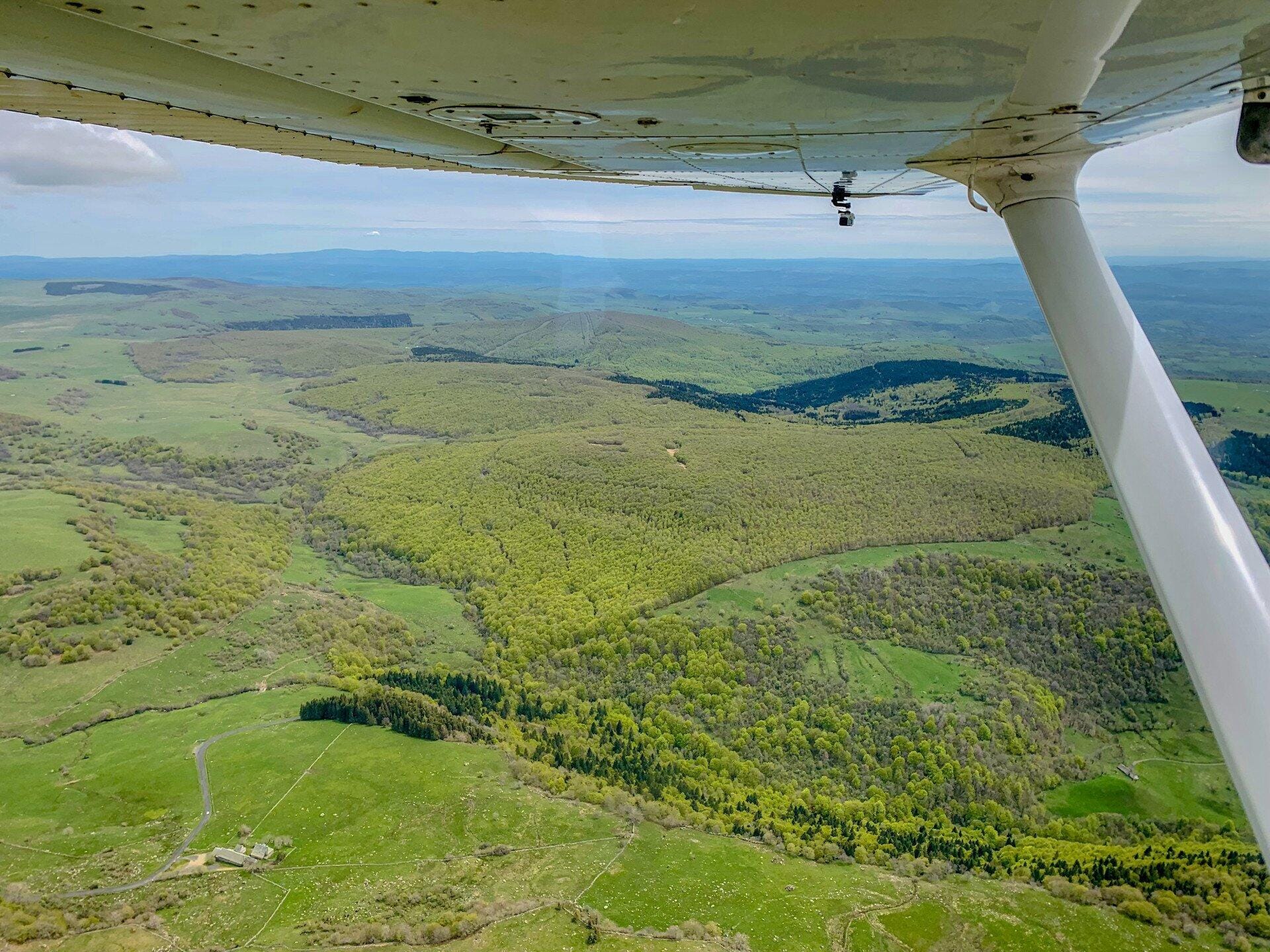 Balade aérienne sur le plateau de l'Aubrac