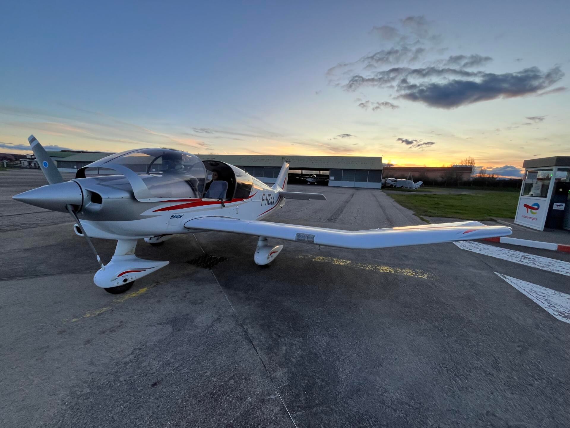 Robin DR401 - 160HP