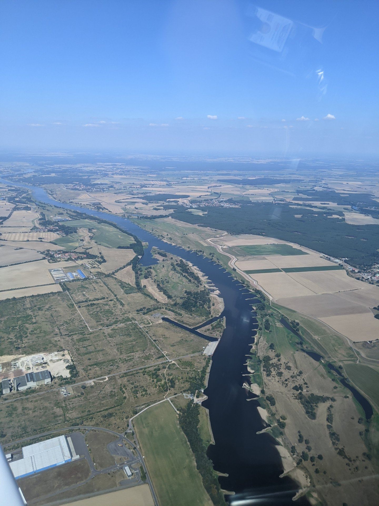 über den Maschsee, die Marienburg und den Deister