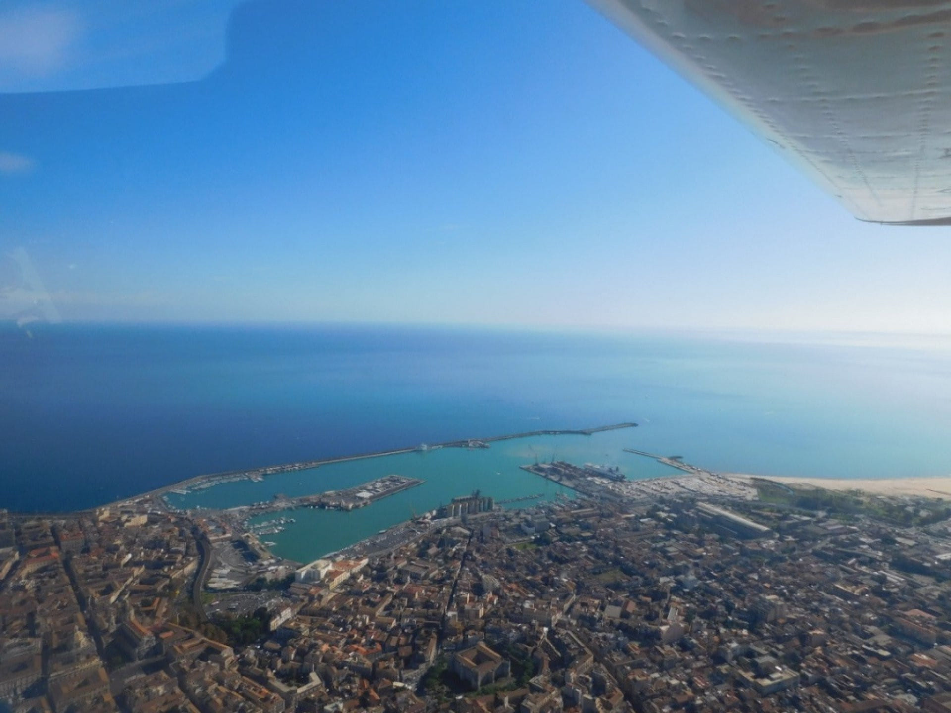 Excursion flight: Catania - Malta - Catania