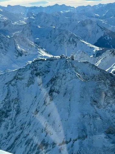 Balade Pic du Midi de Bigorre depuis le ciel (2P)