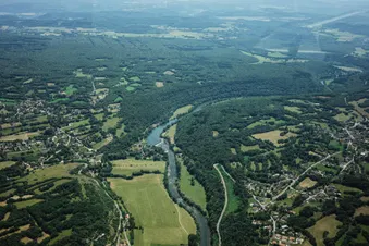 Gorges de la Loue, Besançon & citadelle vues du ciel