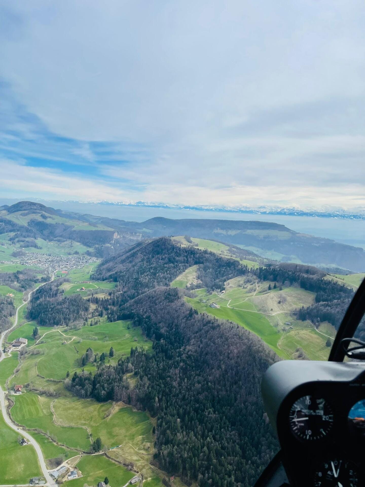 Kleiner Jura-Flug mit Aufenthalt am Bergrestaurant