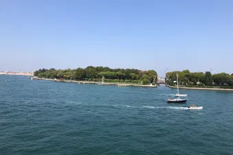 Mit dem Boot nach Venedig