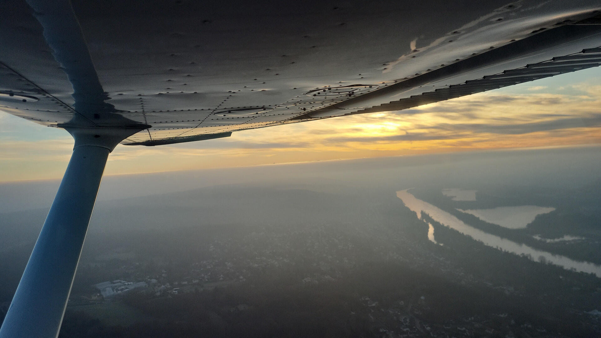 Vol au dessus de l'ouest Parisien