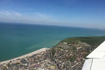 Promenade aérienne aux falaises d'Étretat