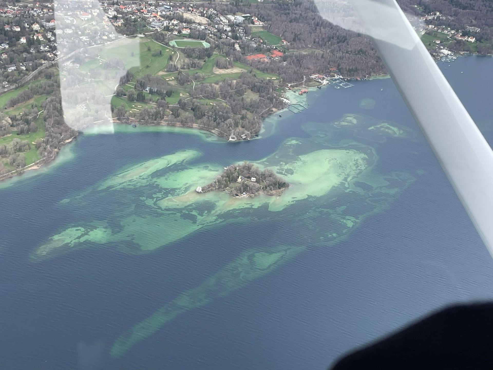 Zum Chiemsee entlang der Alpen