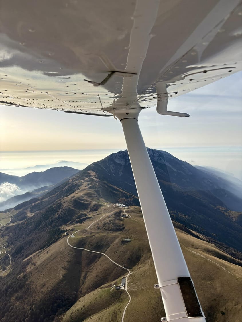 Strecken / Rundflug nach Wahl in DE, AT, CH, IT