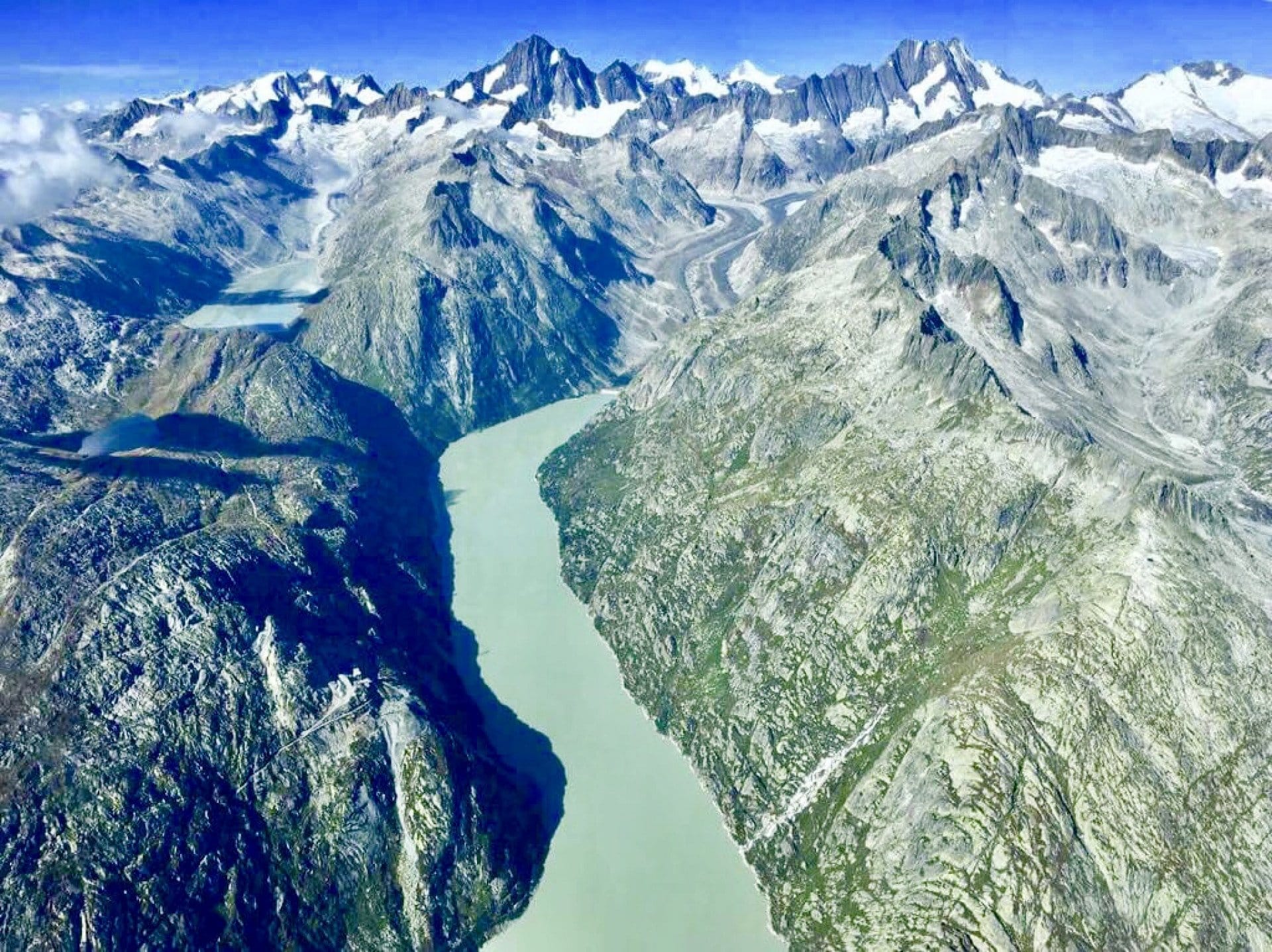 Sion via Aletschgletscher mit Landung / Coffee break in Sion