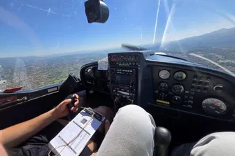 The DV20 cockpit! Quite spacious and comfortable for a plane of it's category