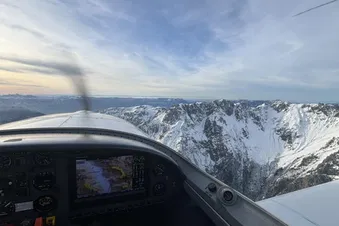 Les Grandes Stations de l'Oisans vues du ciel