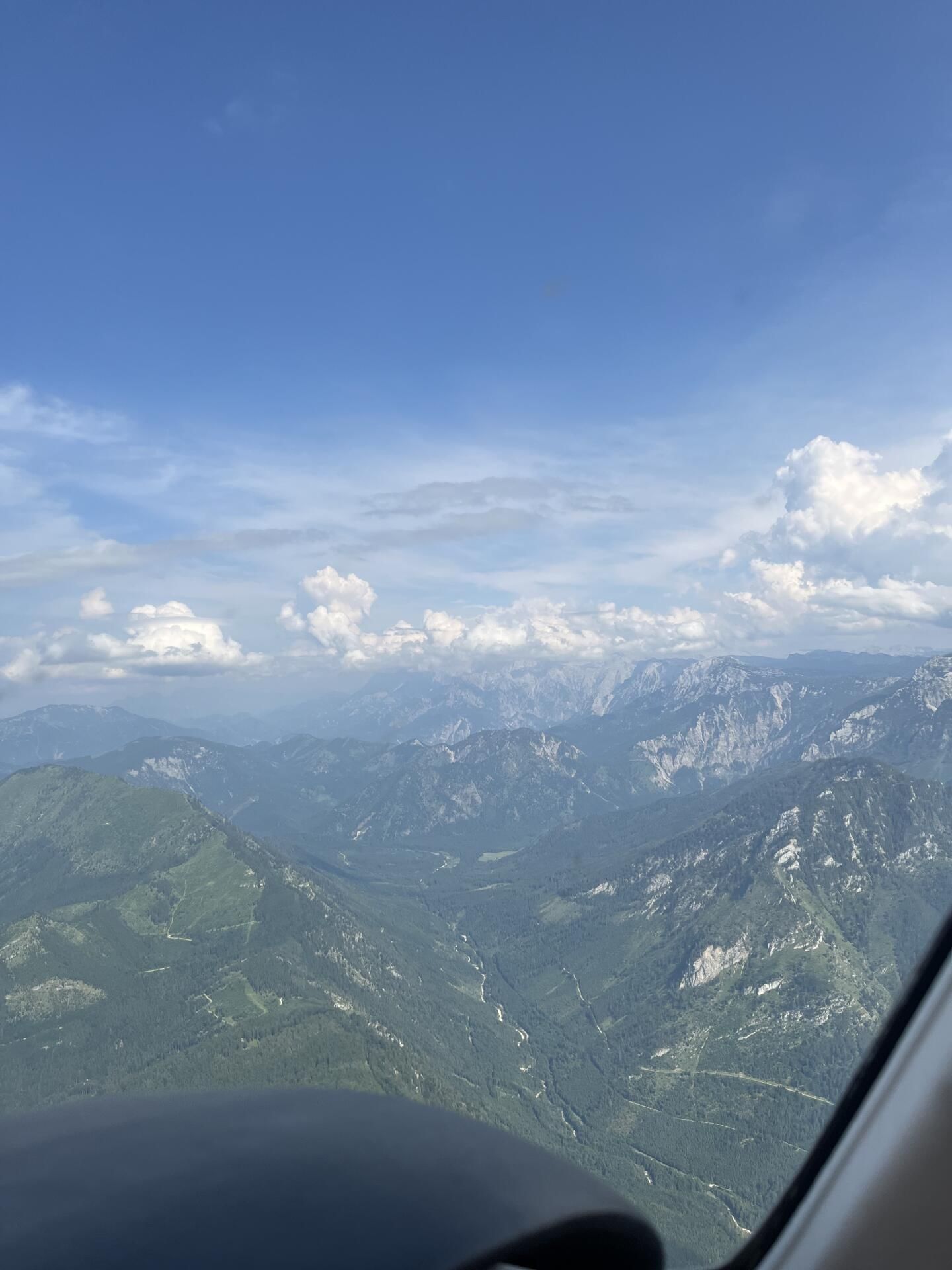Alpenrundflug Traunsee–Höllengebirge–Attersee