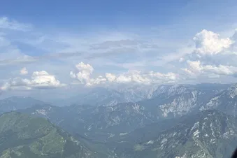 Alpenrundflug Traunsee–Höllengebirge–Attersee