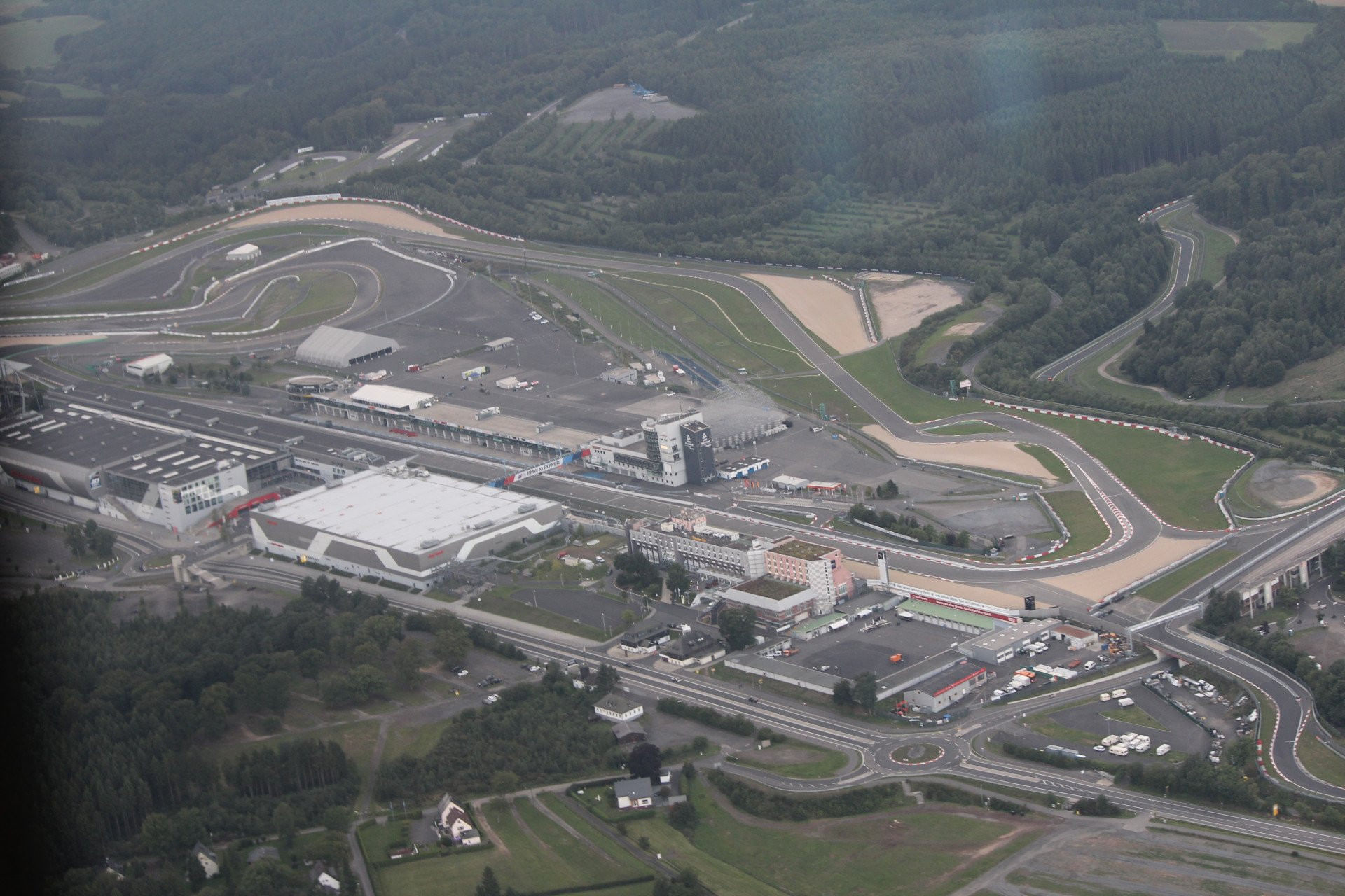 Rhein/Mosel Rundflug über Koblenz, Nürburgring zur Hocheifel