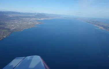 Le lac de Neuchâtel et environs