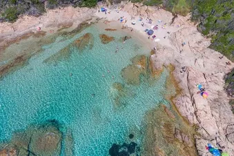 * Le golfe de Porto en Hélicoptère - Vol Partagé