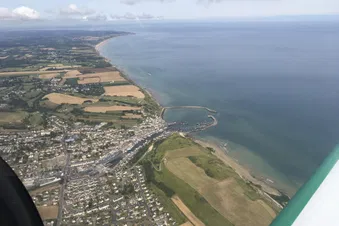 Découvrir les plages du débarquement vues du ciel (3 pax)