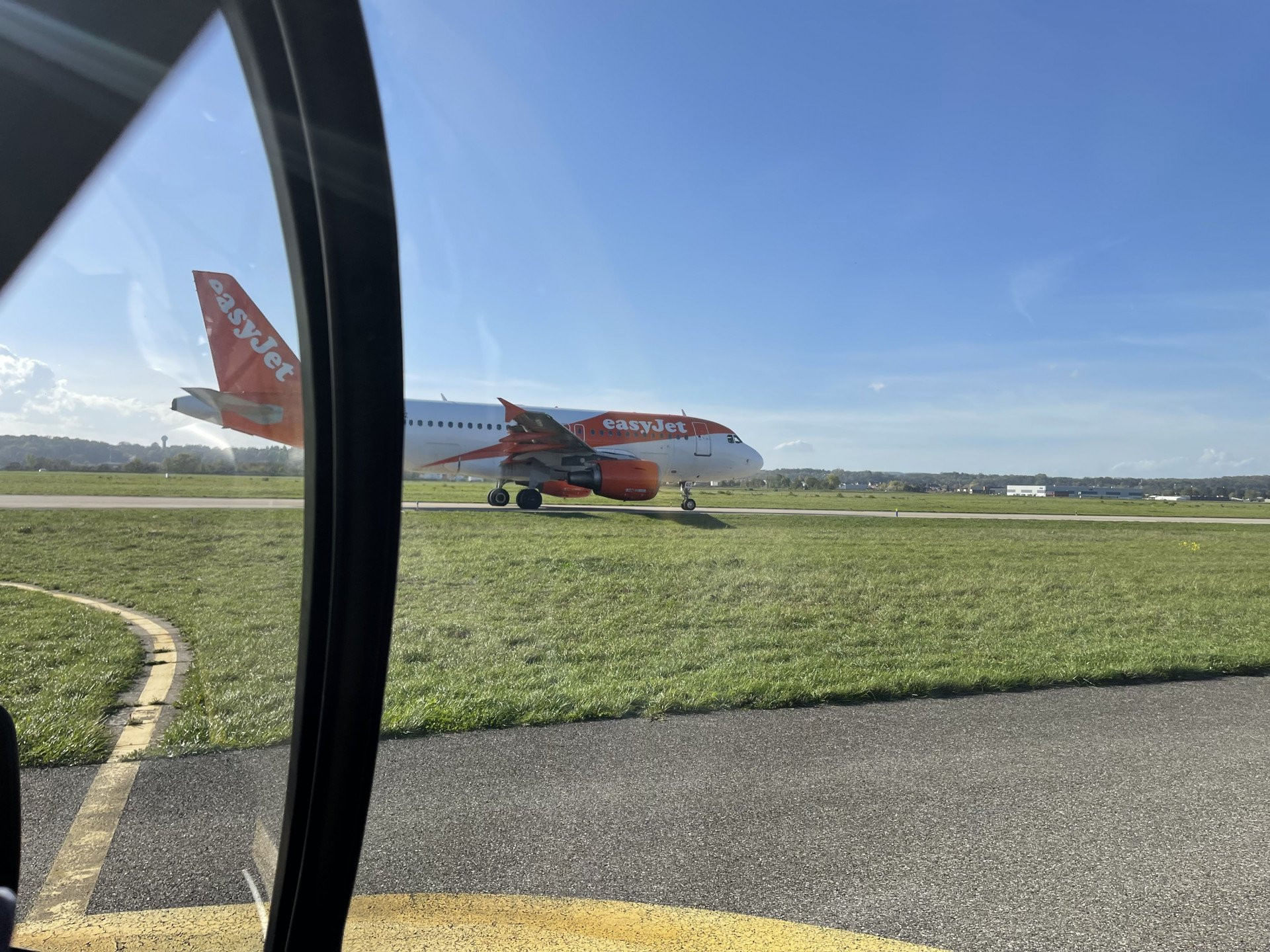 Im Helikopter über Basel und das Baselbiet